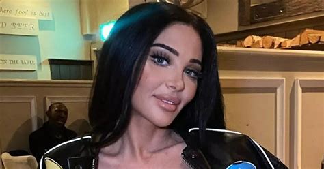 N Dubz Beauty Tulisa Strips To Bikini Held Up By Luck As Fans Gush Love The View Daily Star