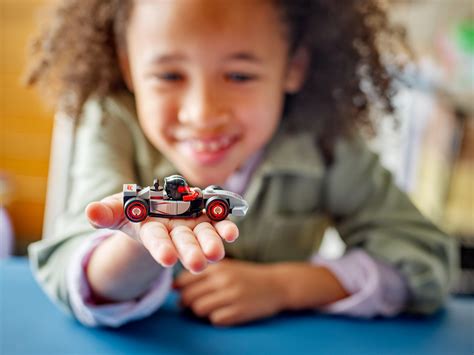 Lego F1 Collectible Race Cars-2 - Paul Tan's Automotive News