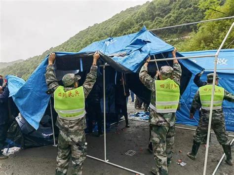 现场直击丨四川乐山发生高位山体垮塌 19人遇难 搜狐大视野 搜狐新闻