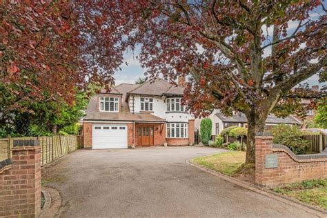 Tamworth Road Keresley End Coventry Cv7 6 Bedroom Detached House For