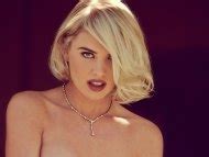 Playboy Kayslee Collins All Play Nude Pics Seite 1