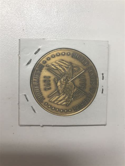 1776-1976 United States of America Bicentennial Medal Coin