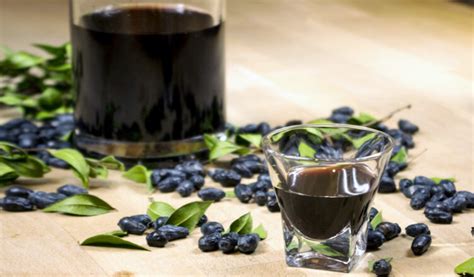 Liquore Di Mirto Nero La Sardegna Da Sorseggiare