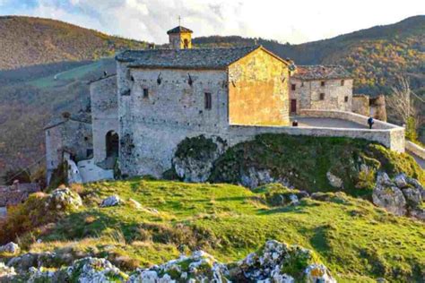 Borghi medievali praticamente intatti i più suggestivi da visitare in