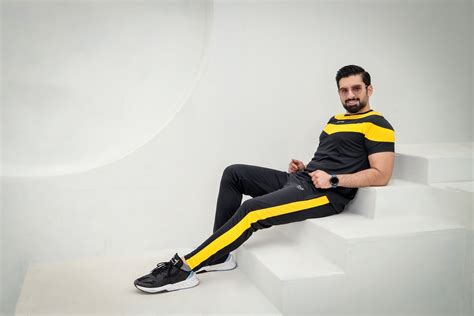 Best Tracksuits For Men In Pakistan Wearium