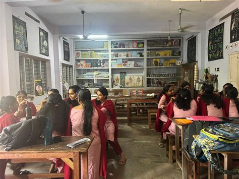 Women Cell Near Me 4