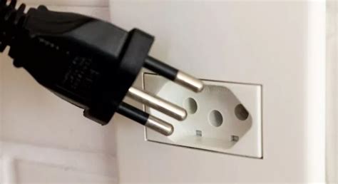 Para Que Serve O Terceiro Pino Da Tomada - Descubra para que serve o polêmico terceiro pino das tomadas - Portal 6