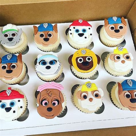 Paw Patrol Cupcakes #pawpatrol #pups #cupcakes #buttercream #edibleart ...