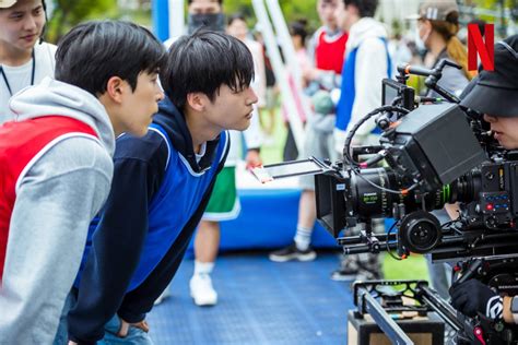 9 Potret Behind The Scene Drakor Doona Intip Totalitas