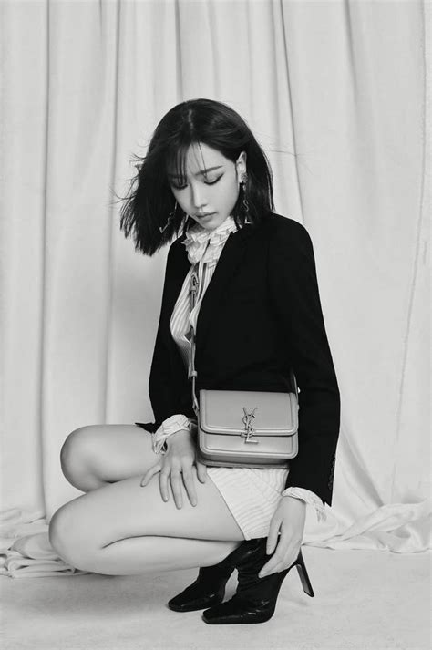 63 Ảnh Min Sexy mặc bikini cột dây khoe dáng đầy quyến rũ GenZ Relax