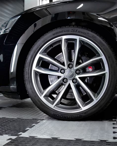 Get Your Wheels - Get Your Wheels added a new photo.