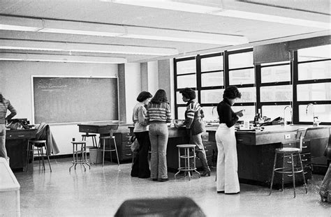 New York - History - Geschichte: FDR Highschool Brooklyn in the 70s