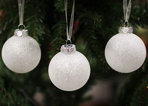 Sleetly White Baubles For Farmhouse Christmas Tree Holiday Xmas