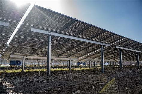 Aerocompact bietet Montagesystem für Photovoltaik Parks an Solarserver