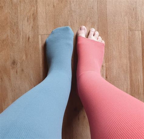 How To Choose Compression Socks Step By Step With Pictures