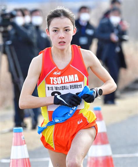 【岡山駅伝】ドルーリー朱瑛里の力走に河井監督「敬服しました」雪でほとんど練習できずも区間新 陸上写真ニュース 日刊スポーツ スポーツ 陸上競技 駅伝