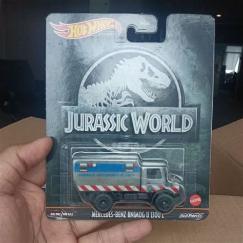 Ayztoyshack Hot Wheels Car Culture Mercedes Benz Unimog U 1300 L Variants Shopee Malaysia