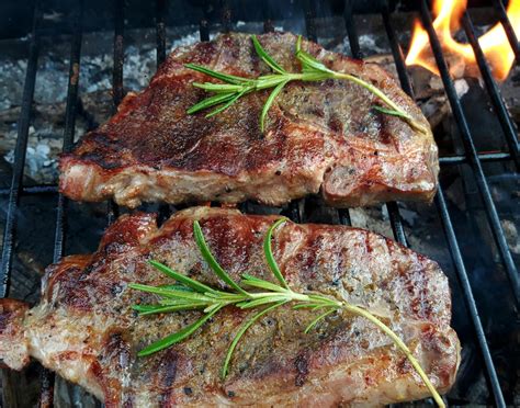 Steak z vepřové krkovice sous vide Super recepty na vaření pečení a