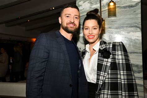 Justin Timberlake E J Ssica Biel Colocam Mans O Venda Por R