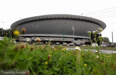 Katowicki Spodek jak nowy Bryła polska architektura