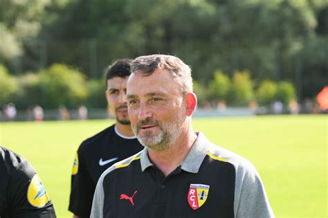 Mercato Rc Lens C Est Officiel Le Rcl Boucle La Venue D Un D Fenseur