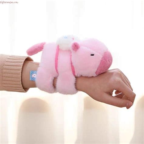 Vòng tay chuột lang capybara gấu bông đập tay siêu hot quẫy đuôi vui nhộn phụ kiện treo xe