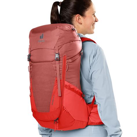 Deuter Futura 24 SL Damen Wanderrucksack Caspia Currant Hier Im