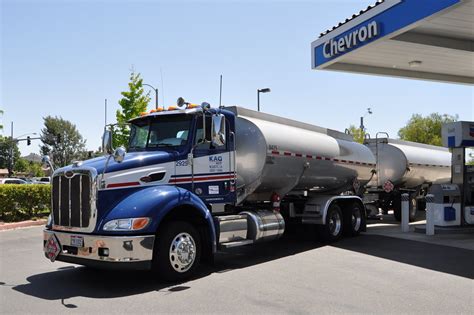 All Sizes KENAN ADVANTAGE GROUP KAG WEST PETERBILT DOUBLE FUEL