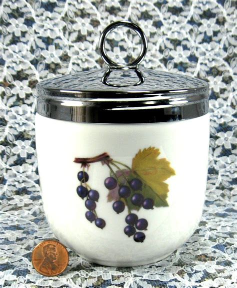 Jumbo Evesham Egg Coddler Royal Worcester Maxime Plum Currants 1980s