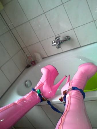 Overknee Boots Pink Latex Stiefel Fetish High Heels Tits Hot 32 Pics XHamster