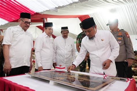 Gubernur Andi Sudirman Sulaiman Resmikan Pondok Pesantren Tahfidzul Qur