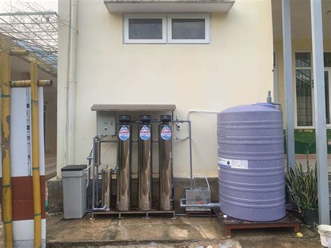 Shoppers are reacting to the new security at mapleview shopping centre 4