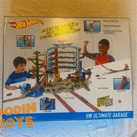 Jual FLASH SALE HOT WHEELS THE BIGGEST ULTIMATE GARAGE CITY PLAYSET HW HOTWHEELS TERBARU