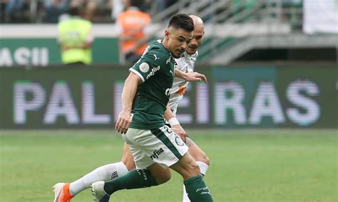 Palmeiras empata o Atlético MG e Flamengo abre cinco pontos no