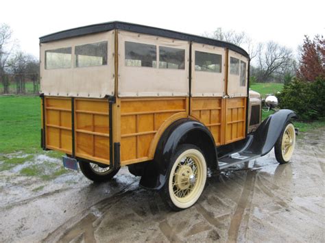 1930 Ford Woodie