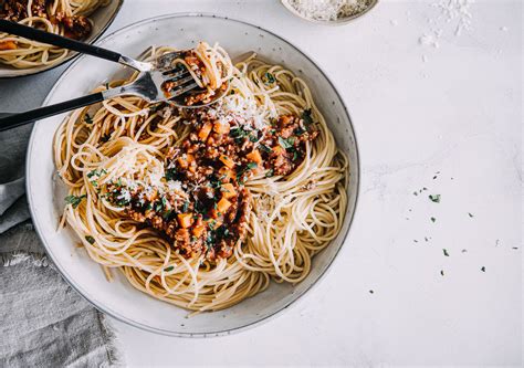 Klassische Spaghetti Bolognese schnell und einfach Küchenlounge