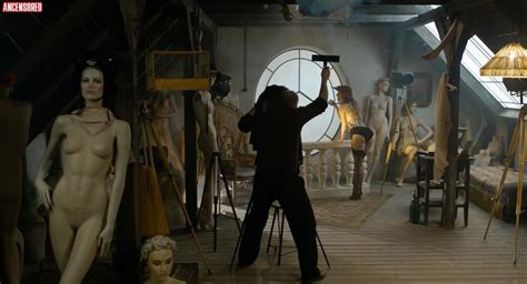 Naked Bernadett Mit K In Budapest Noir