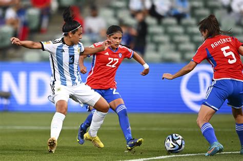 La Roja Femenina Cae Goleada En Amistoso Previo Al Repechaje