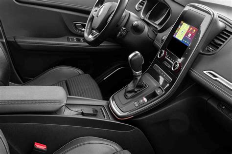 WLAN-Adapter für Apple CarPlay-Geräte mit USB