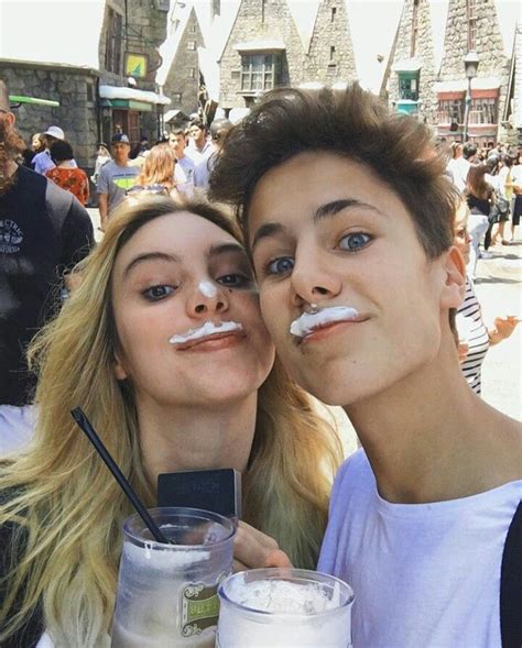 Lele Pons And Juanpa Zurita Elegant Romance Cute Couple Relationship