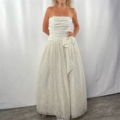 Vintage Gunne Sax By Jessica Mcclintock Strapless Lace Gown In White