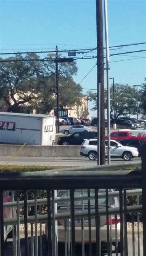 Northbound Lanes Of I 35 Reopened After 18 Wheeler Jackknifed