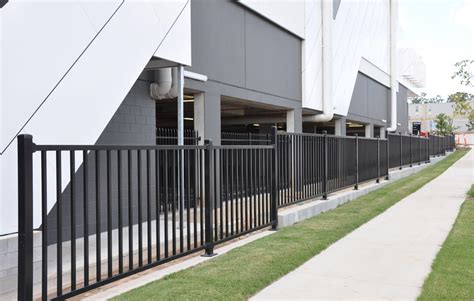 Barriers 40/25 | Barrier & Fencing Manufacturers