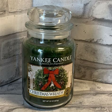 Yankee Candle CHRISTMAS WREATH 22oz Jar Festive 115476 #YankeeCandle ...