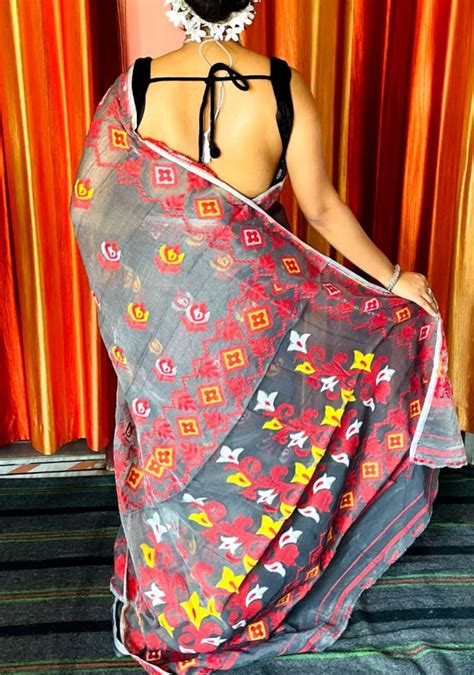 Bengal Dhakai Jamdani Saree Monamaar