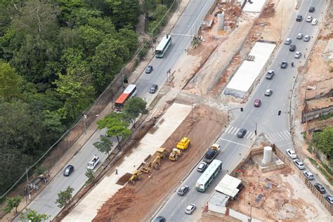 Brt Belo Horizonte Obras Do Brt Em Belo Horizonte Mobilid Flickr