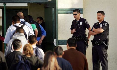 Seemorerocks: Los Angeles replaces police officers in school with ...