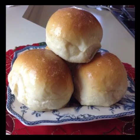 Bread machine dinner rolls