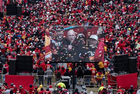 Photos: Kansas City Super Bowl parade 2023 | KCUR - Kansas City news ...