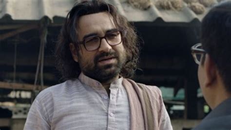 Reasons Guruji aka Pankaj Tripathi is our absolute favourite in Sacred ...